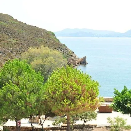 Liginou And Suites