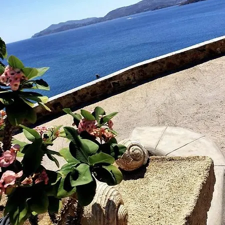 Liginou And Suites Villa Kambos (Patmos)